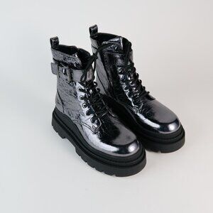 Michael Kors Colby Bootie Met Crush Leather - NWOT - Size 9